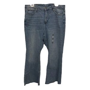 On 34th Women's Denim Flare Kick Crop Distressed Hem Jeans 16 / 33 NEW